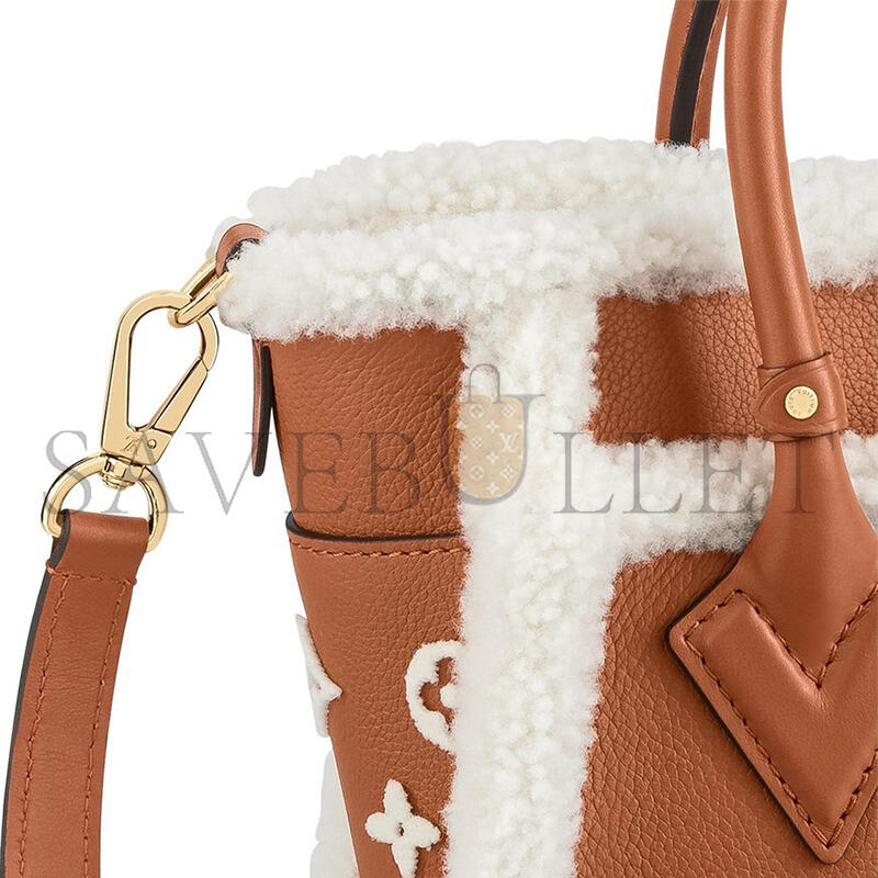 8360 LOUIS VUITTON ON MY SIDE PM M58918 (25*20*12cm) 8360 LOUIS VUITTON ON MY SIDE PM M58918 (25*20*12cm)